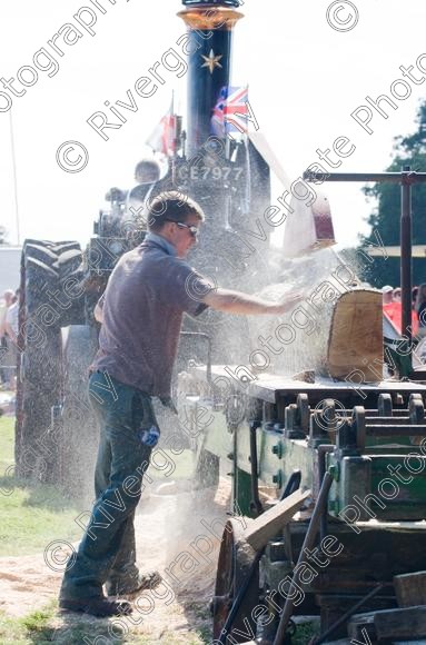 IMG 9576 
 Eye Country Show 2007. Steam Engine and Woodsaw demonstration 
 Keywords: 2007, England, Eye, Eye Fayre, Suffolk, UK, august, eye country show